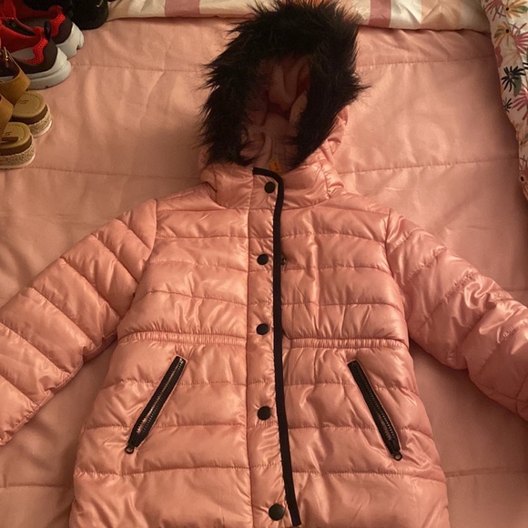 Kids coat Children’s Place Great condition. Worn twice - Picture 2 of 2